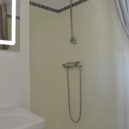 Cap D'agde, 2 Pieces, 5 Personnes - Fr-1-249-182 Апартаменти Агд