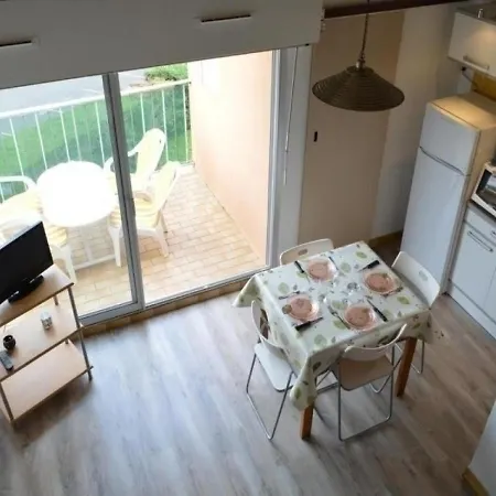 Cap D'agde, 2 Pieces, 5 Personnes - Fr-1-249-182 Апартаменти